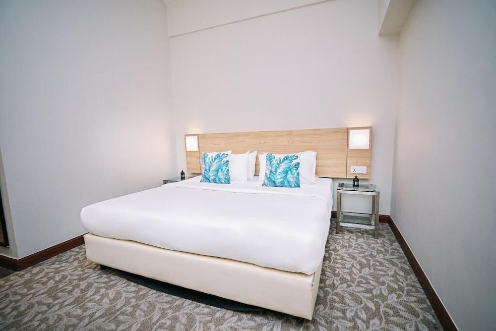 Kingston Hotel 10 @ Bukit Jalil 34/61