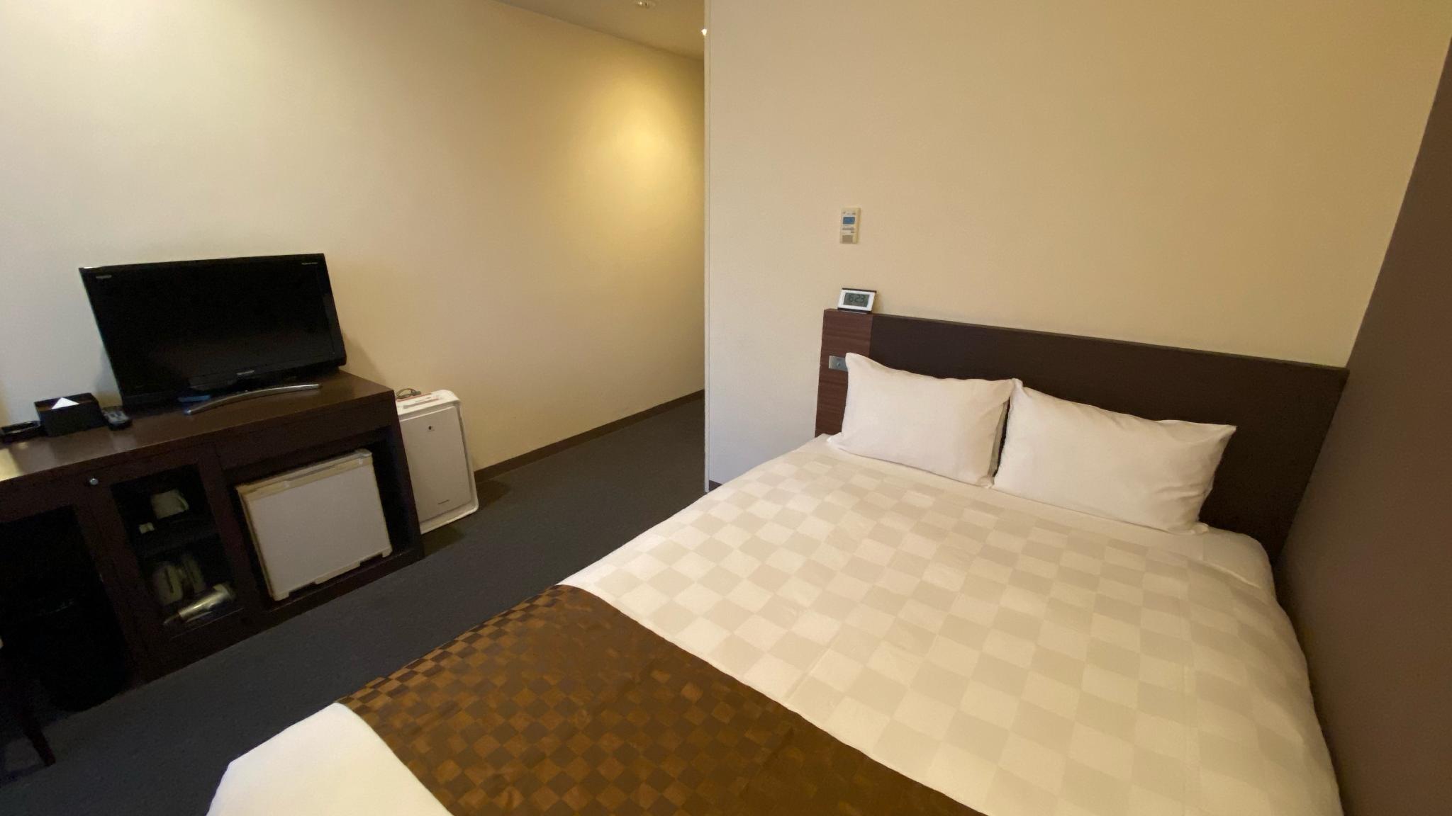 Semi Room, Standard, Double Bed