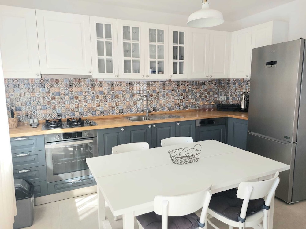 Ibak Sunny Houses 35/50