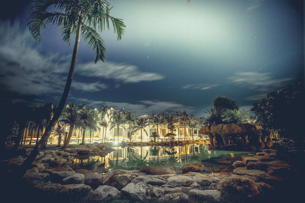Ohana Resort And Restaurant 27/49