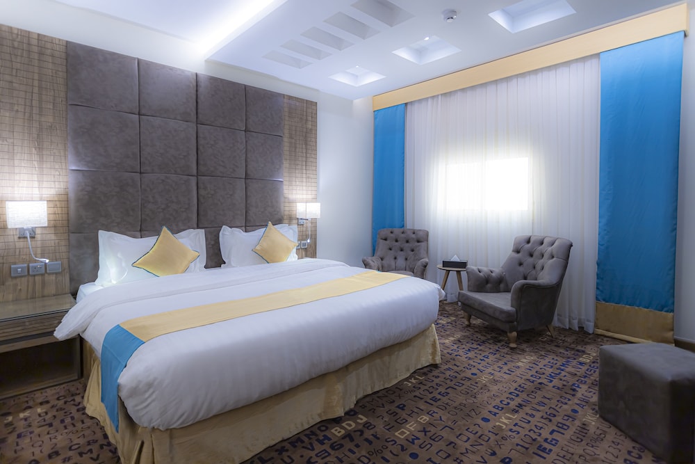 Y Platinum Hotel 13/43