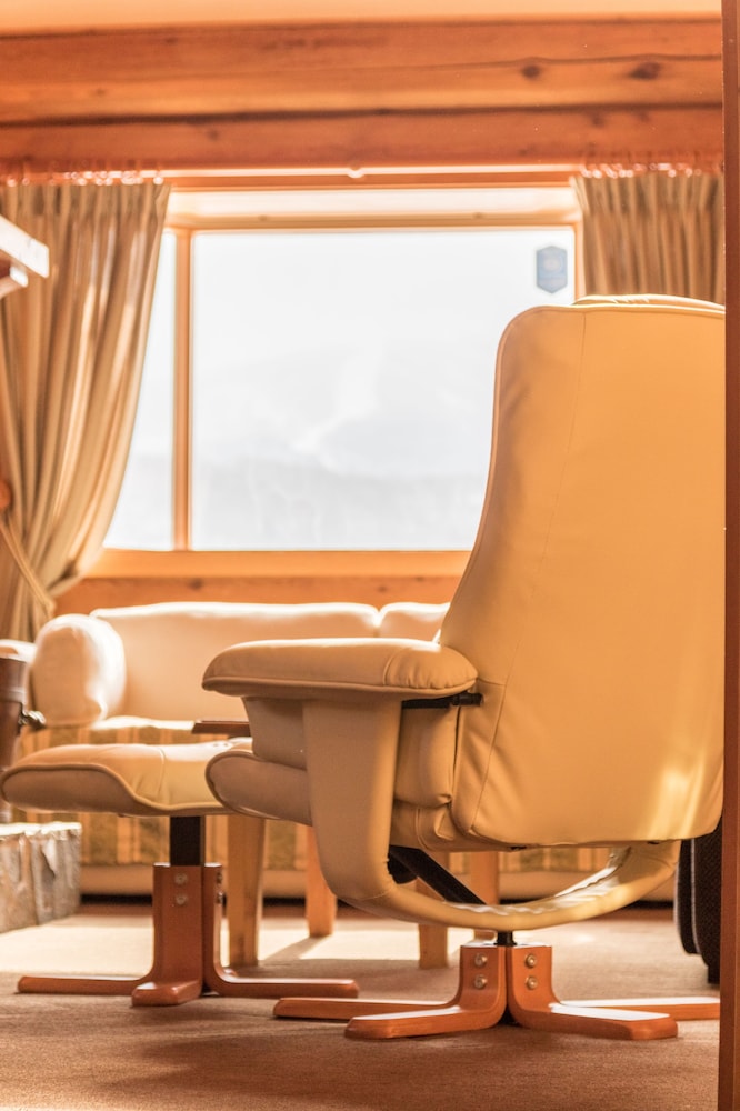 Villa Rusutsu 46/68
