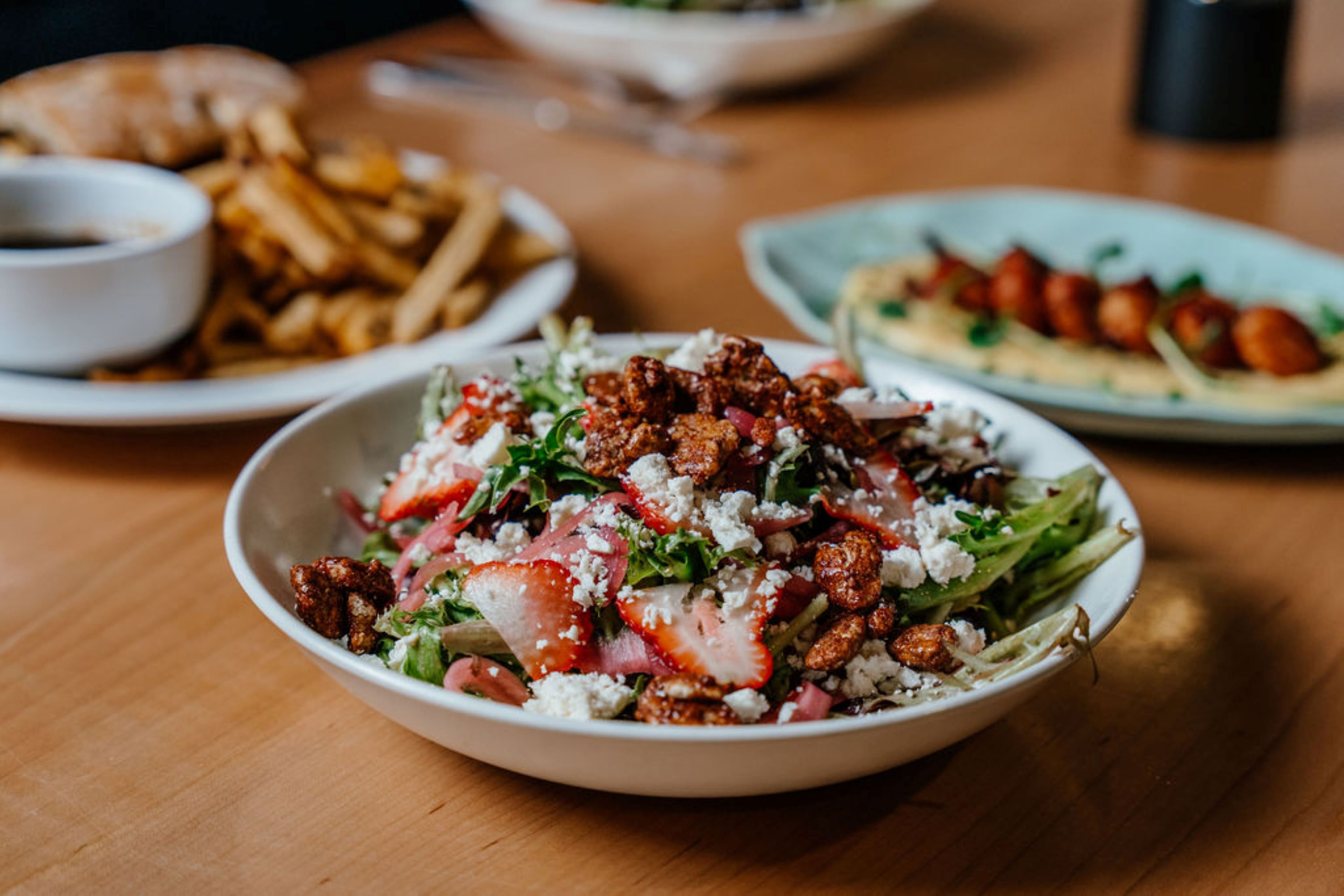 Holiday Inn Hotel Suites St Catharines Conference Ctr 29/81