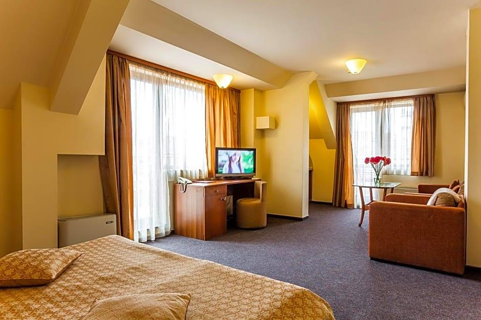 Sofia Place 14/50