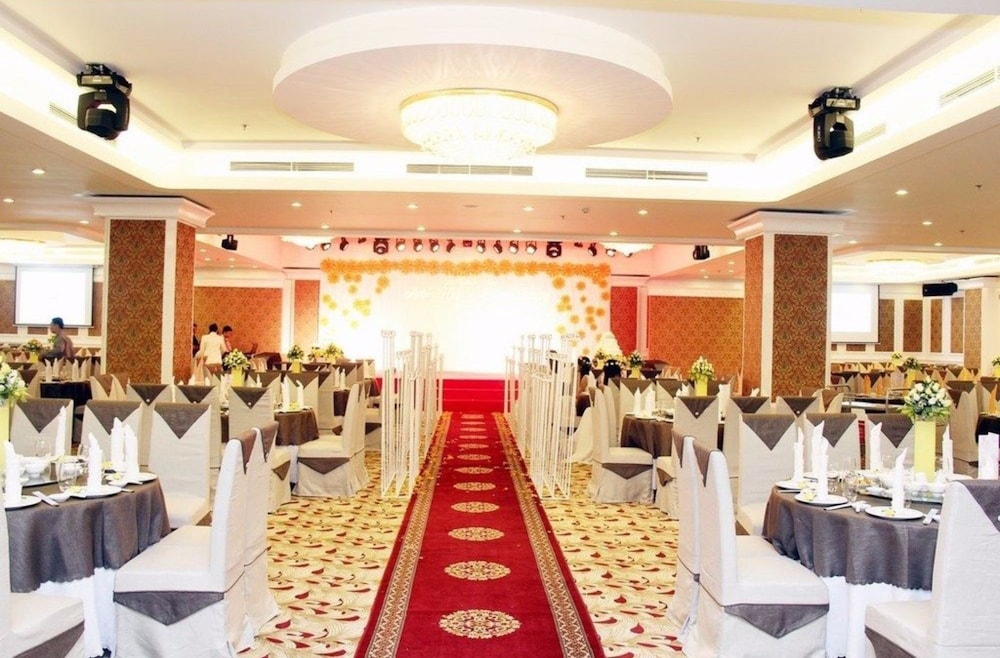 Petro Hotel 42/53