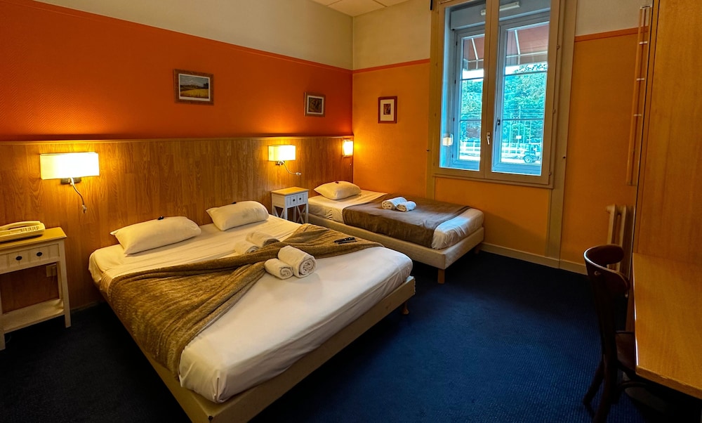 LOGIS HOTEL AU TERMINUS 22/45
