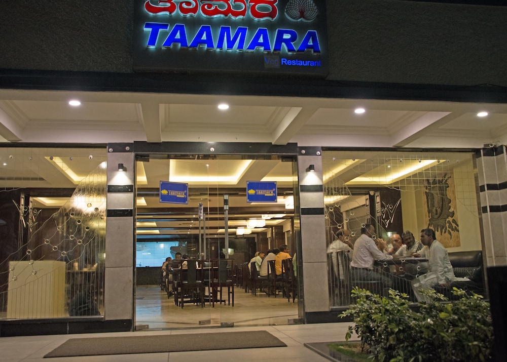 Maurya Hotel 8/66