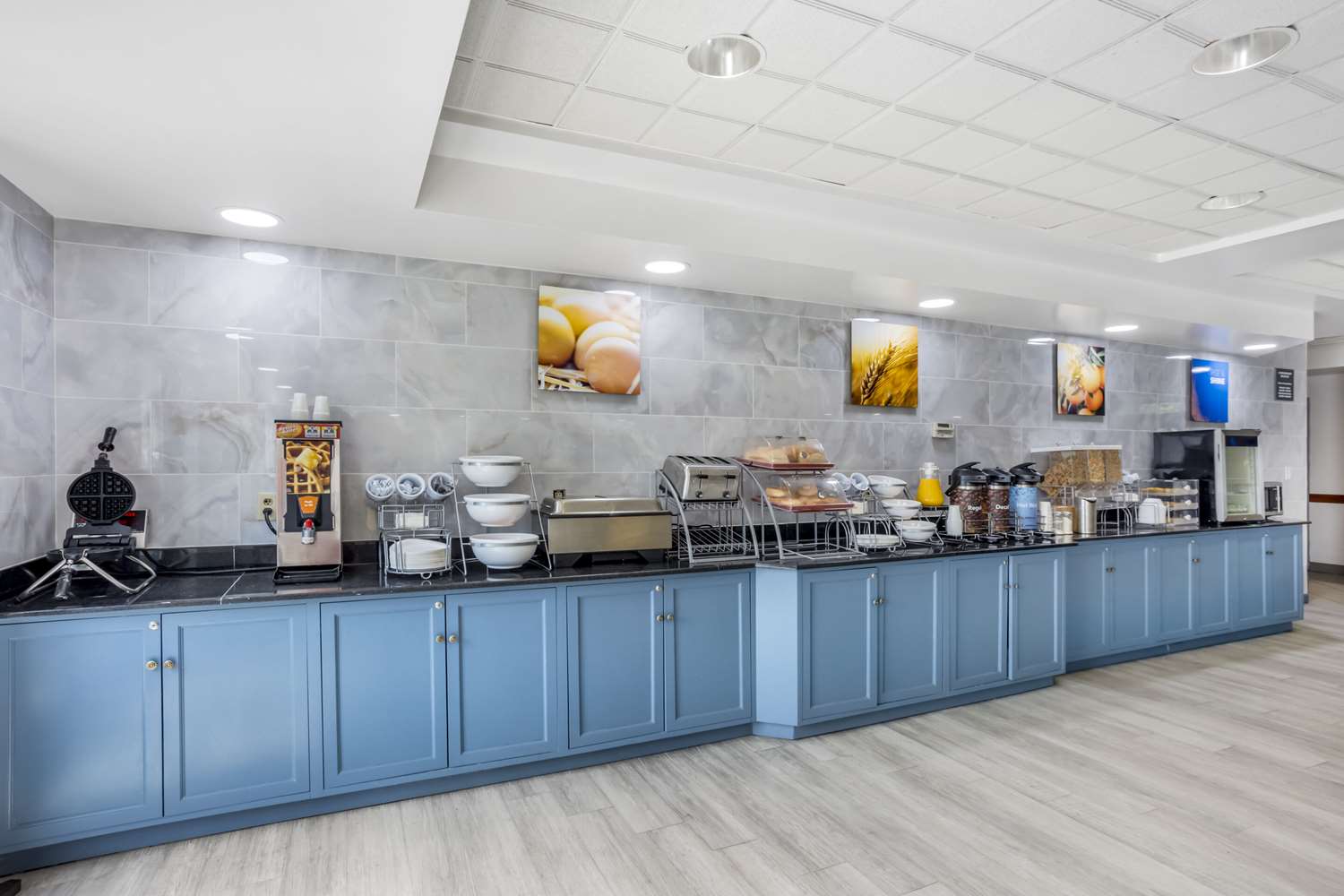 Comfort Inn and Suites Voorhees - Mt. Laurel 9/17