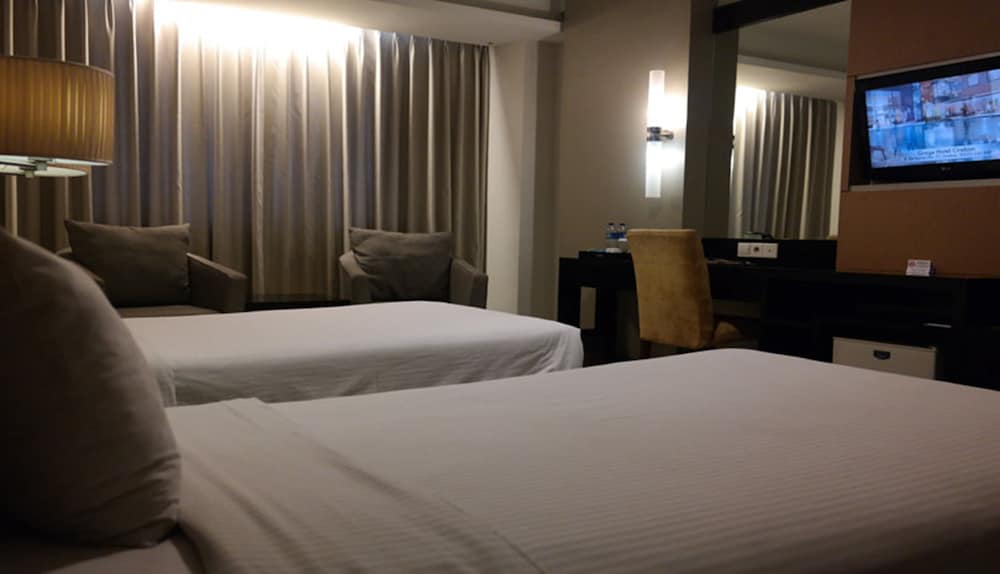 Grage Hotel Cirebon 19/71