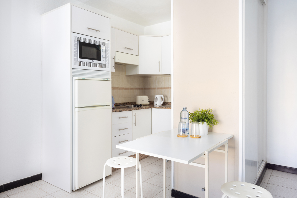 Comodoro 31/48