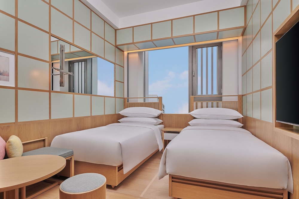 The Shang by Artyzen Qiantan Shanghai 12/36