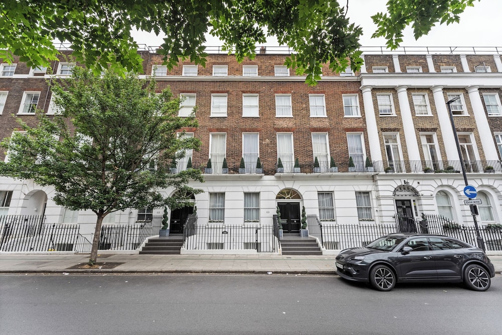 Guilford Street Apartments 42/50