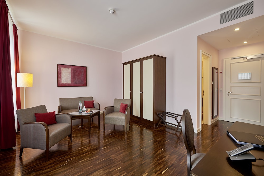 Hotel Elbresidenz an der Therme Bad Schandau 48/76