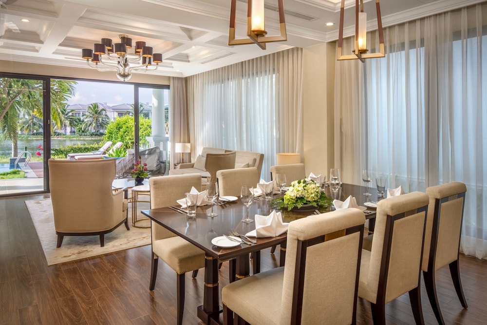 Melia Vinpearl Cam Ranh Beach Resort 58/74