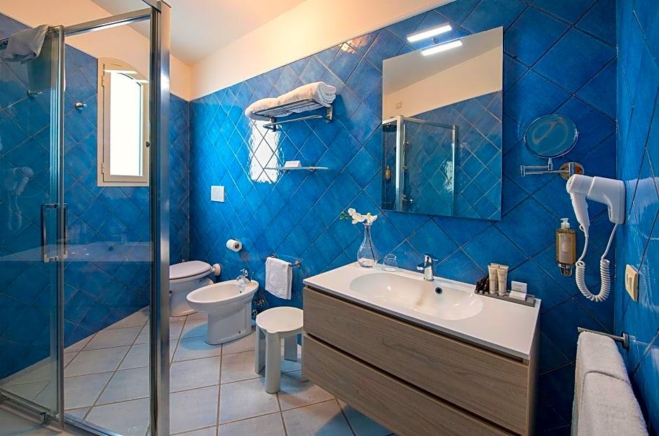 Boutique Hotel Su Sergenti 70/70