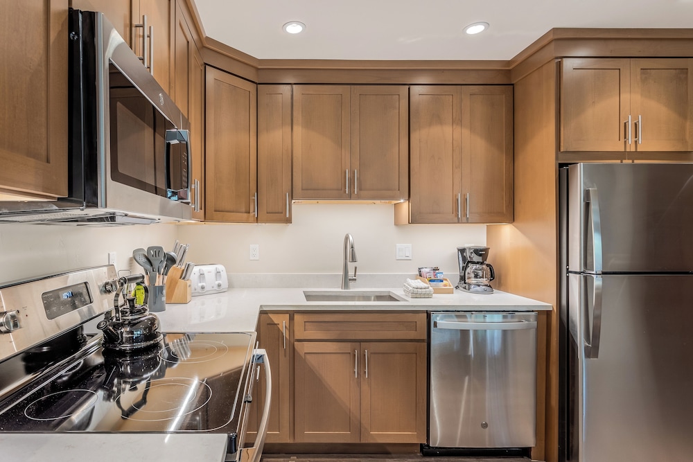 Laurelwood A Destination Residence 5/76