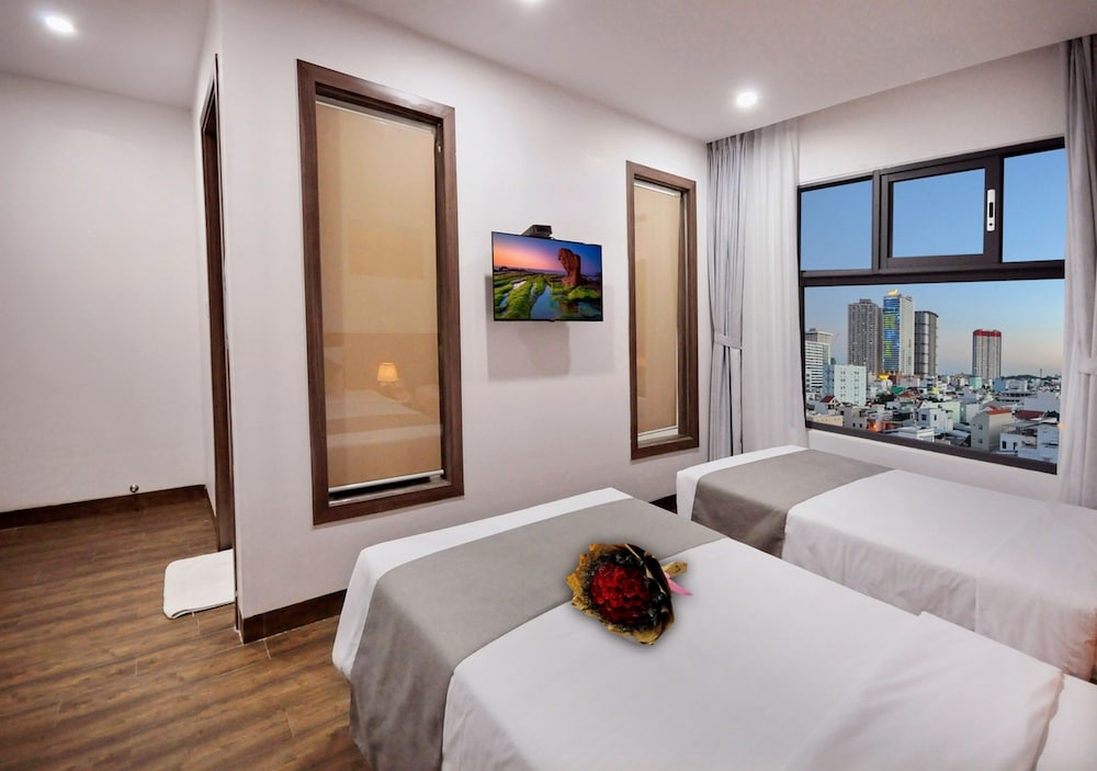 Mega Light Hotel 20/43