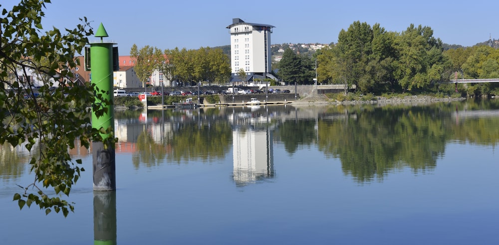 KYRIAD LYON SUD - GIVORS 42/50