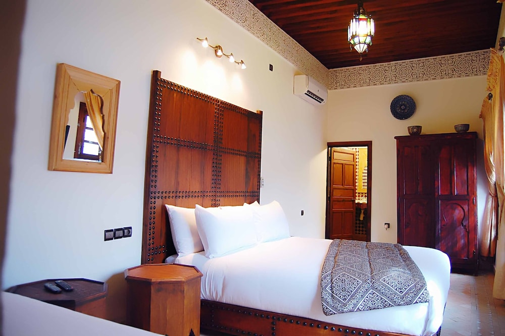 Riad Fes Aicha 17/50