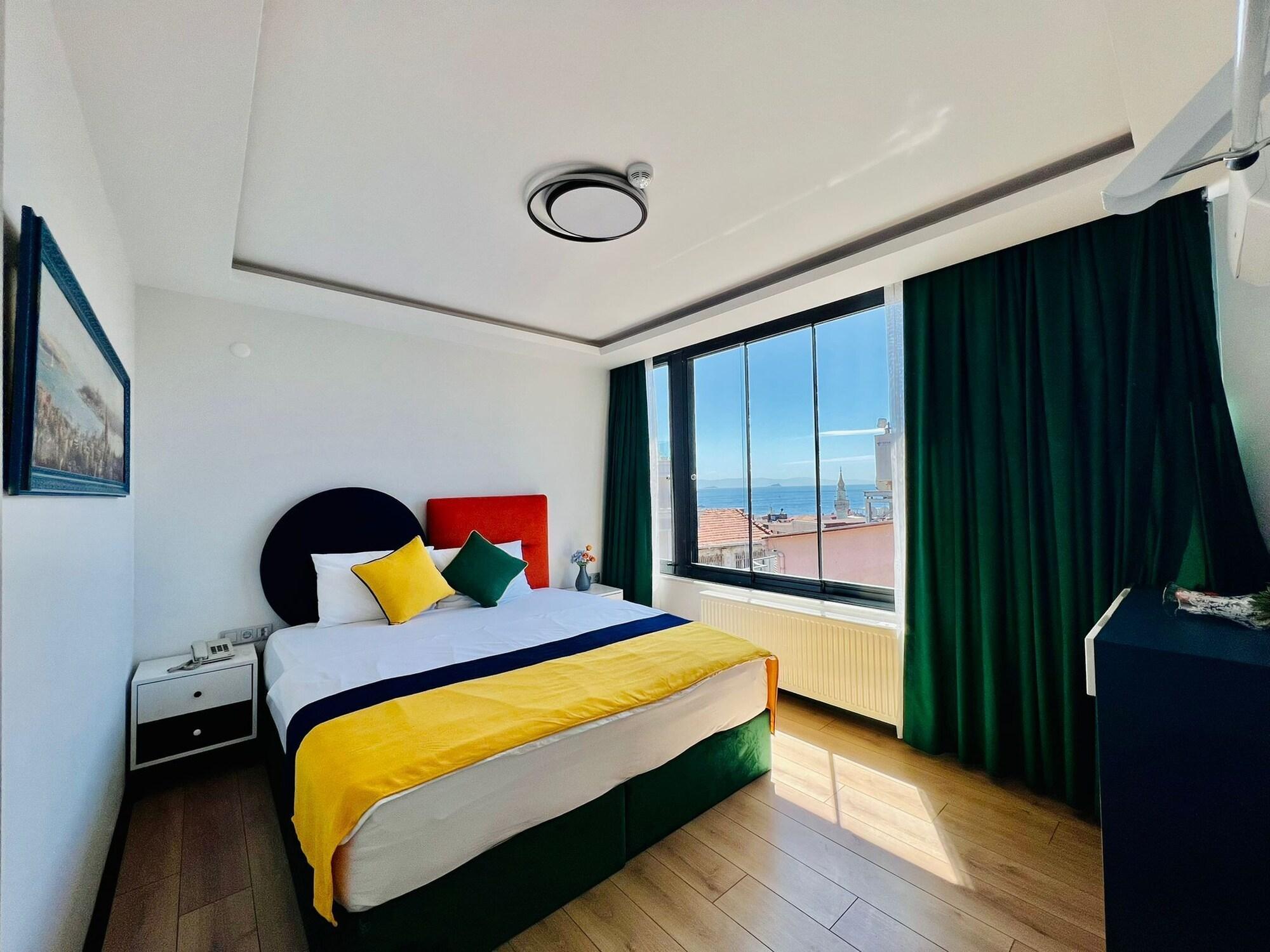 Economy, Double Bed