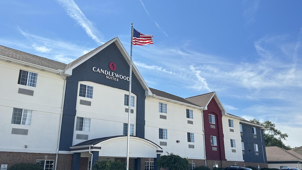 Candlewood Suites South Bend Airport, an IHG Hotel 2/48