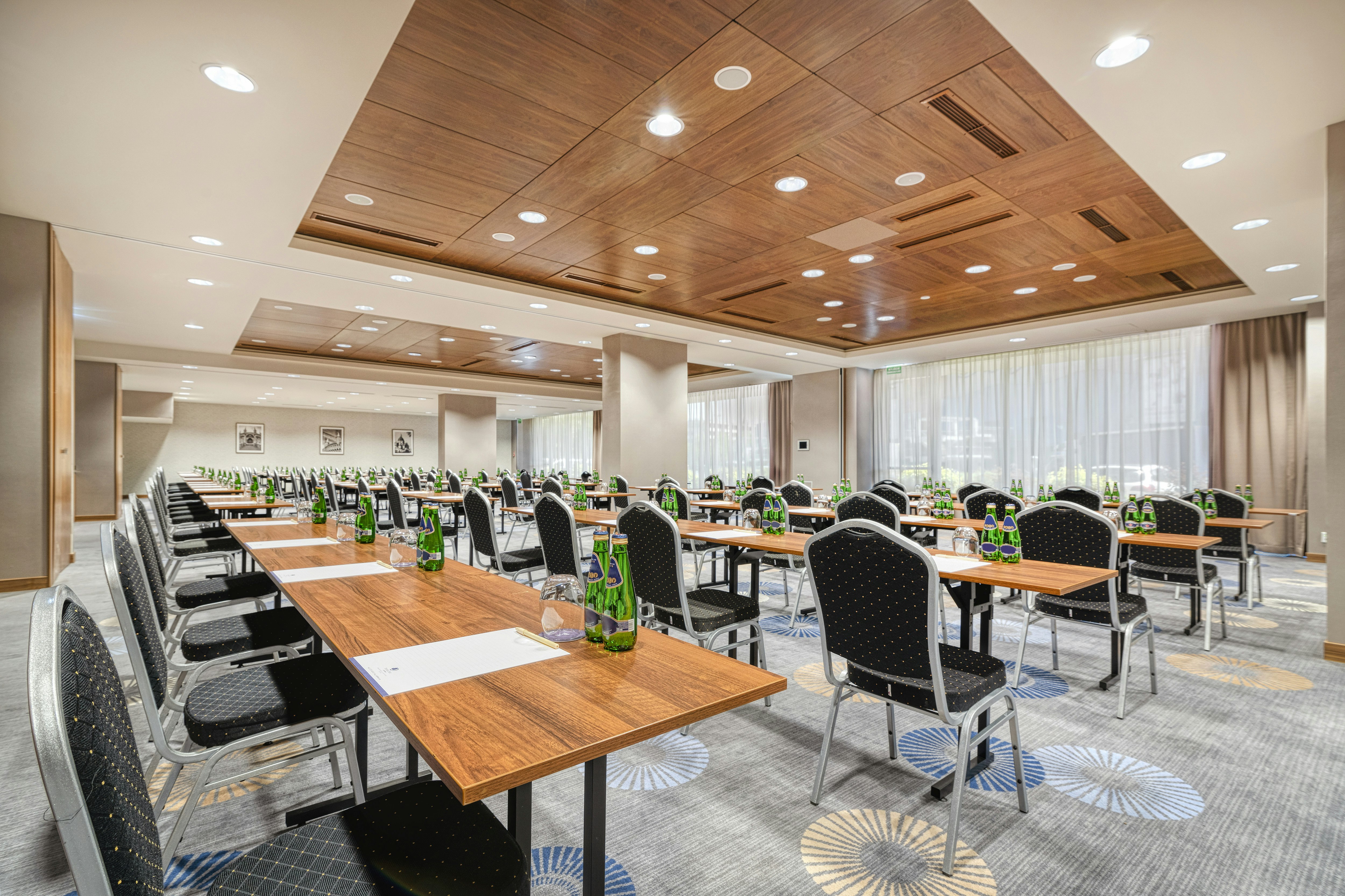 DoubleTree by Hilton Krakow Hotel & Convention Center 40/50