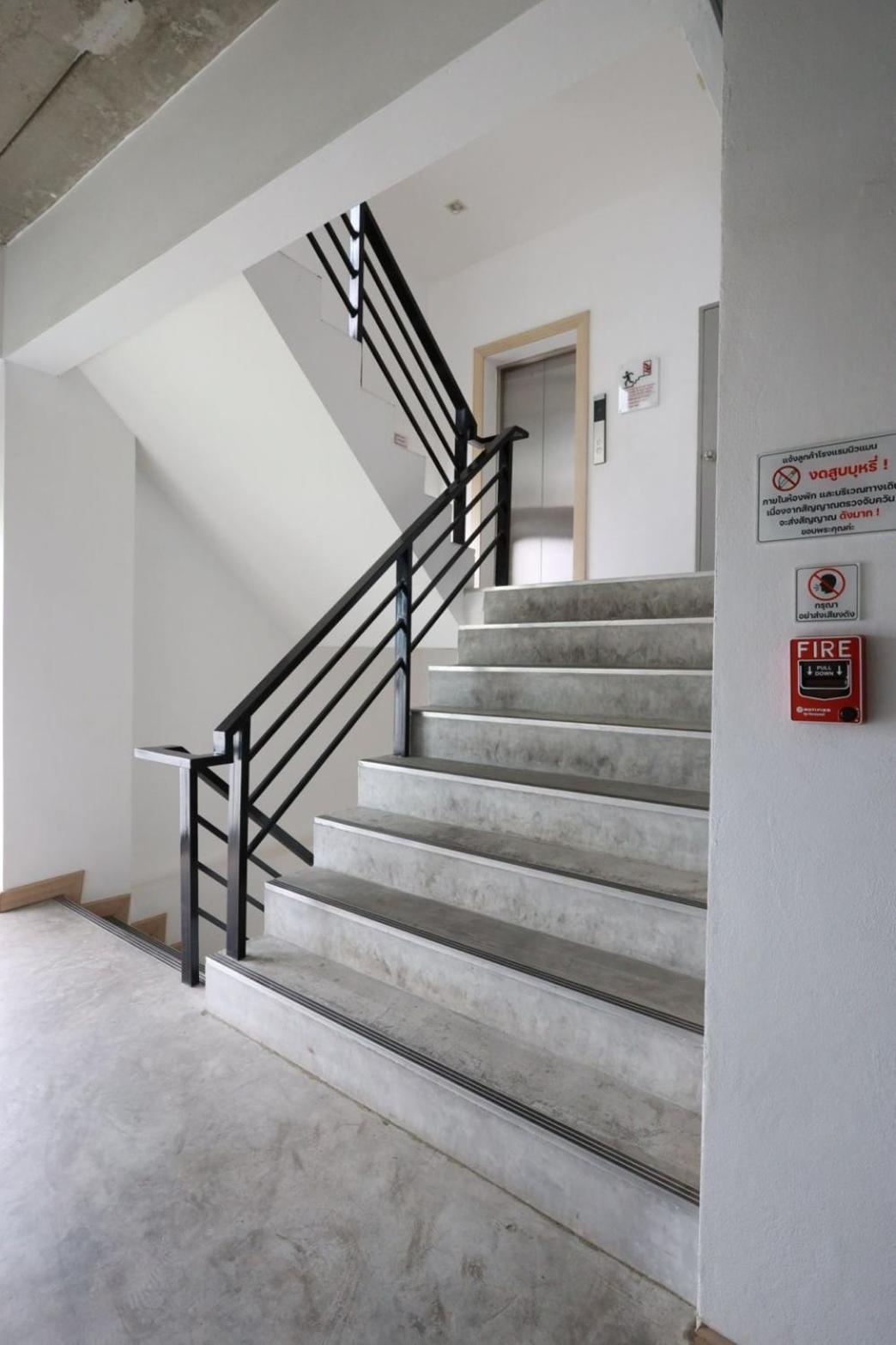 Newman Hotel Donmuang 28/35