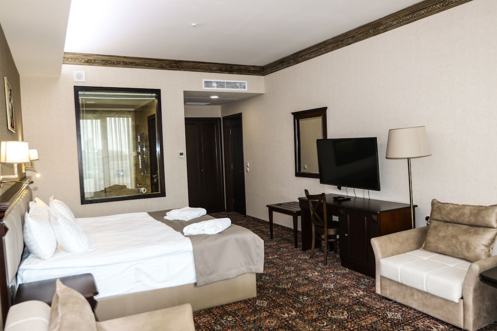 Konyak Hotel 23/62