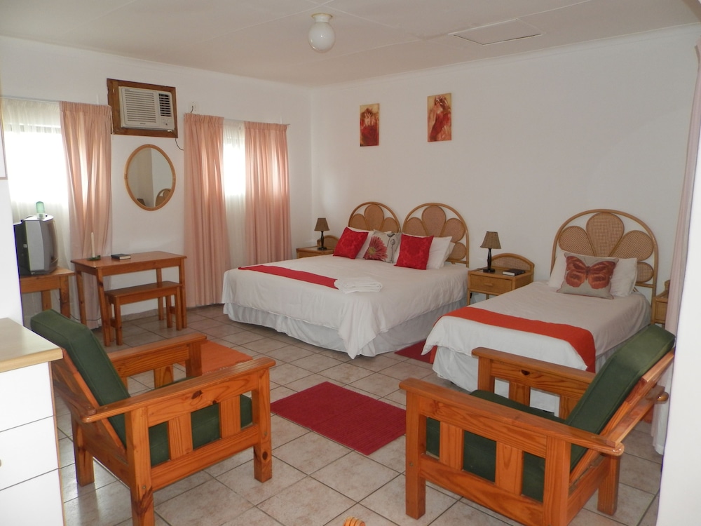 Jo-A-Lize Lodge 10/47