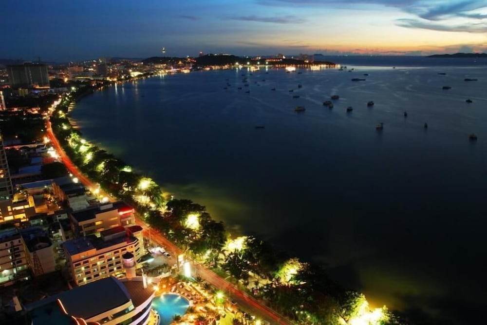 Markland Seaside Pattaya 27/30