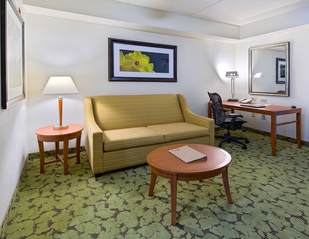 Hilton Garden Inn Tallahassee Central 26/48