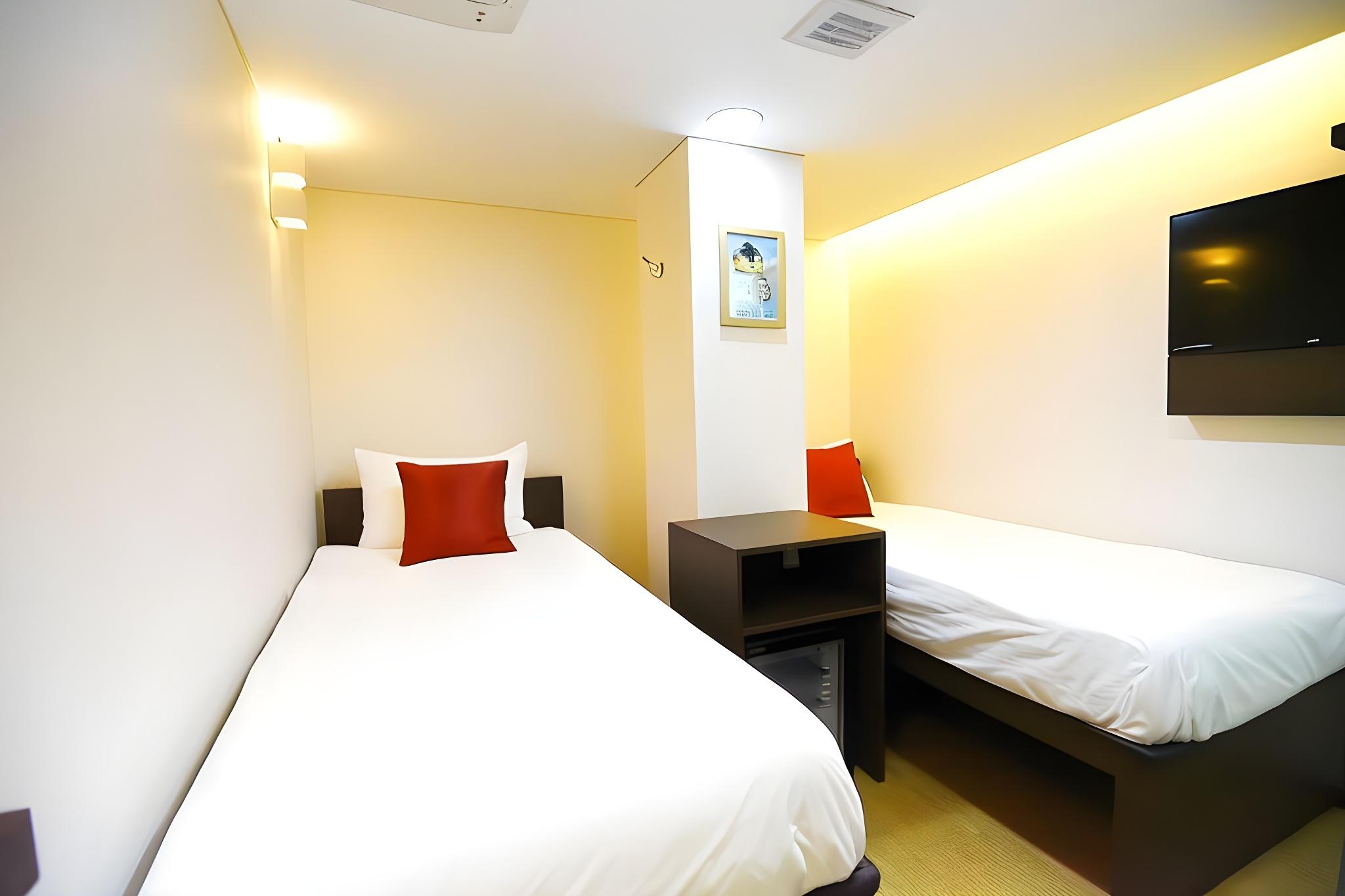Room, Single, No View, No Window