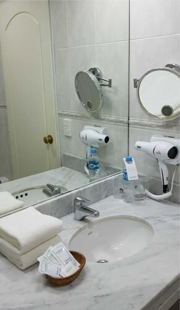 Paradores Austral Bahia Blanca 21/59