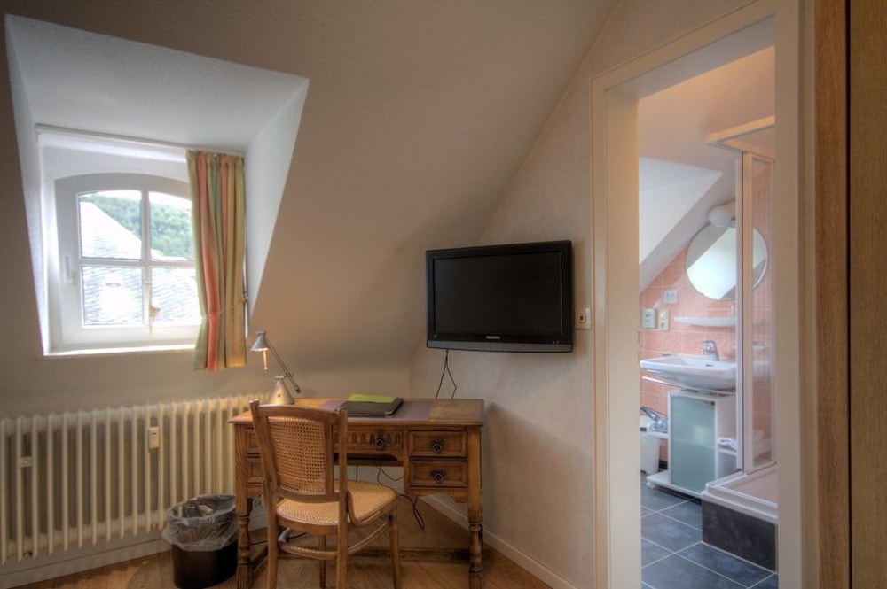 Hotel zum Goldenen Stern 36/50