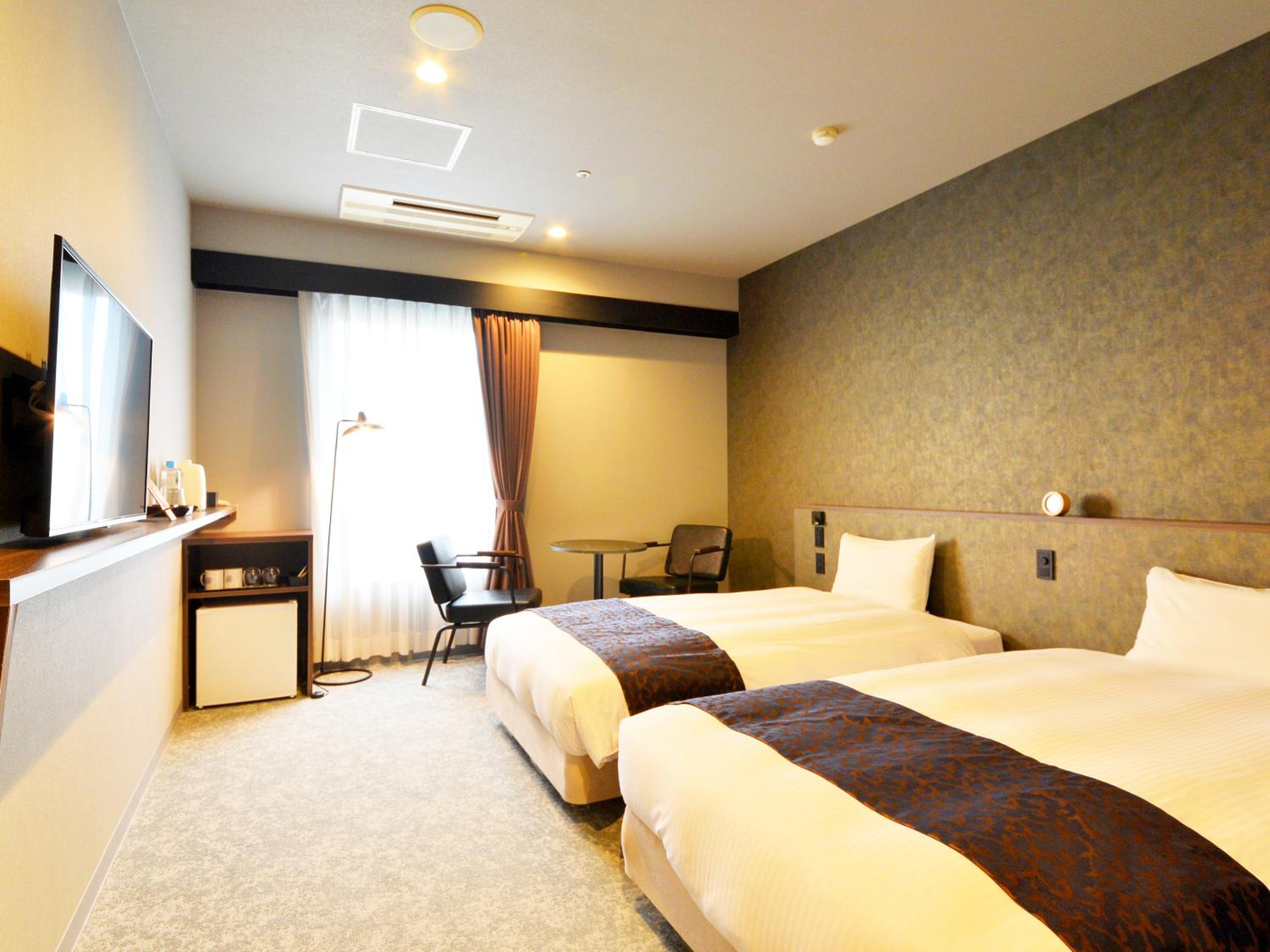 غرفة سوبيريور بسريرين مزدوجين