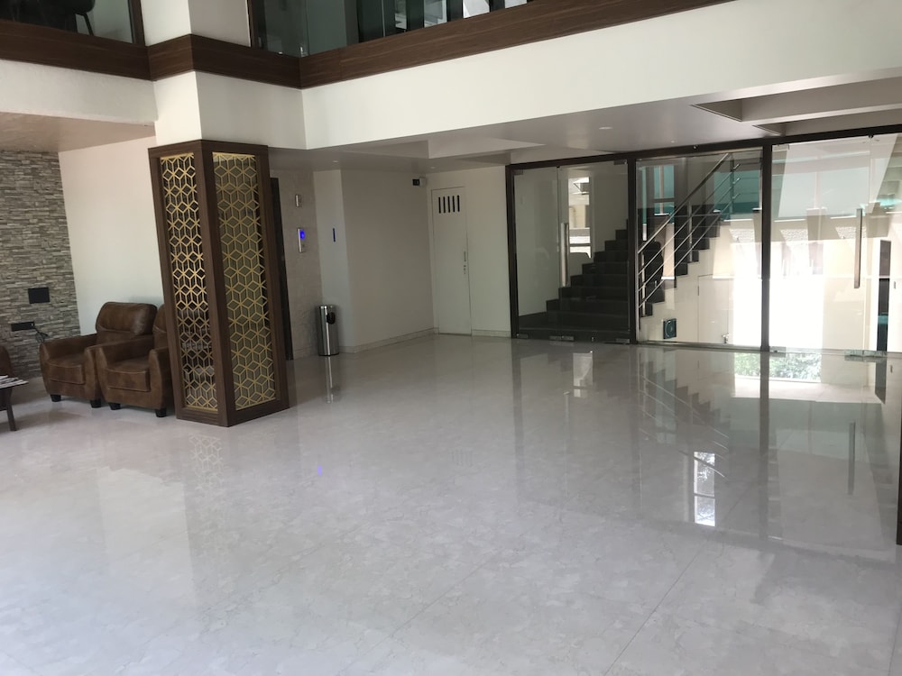 Kyriad Hotel Solapur by OTHPL 22/36
