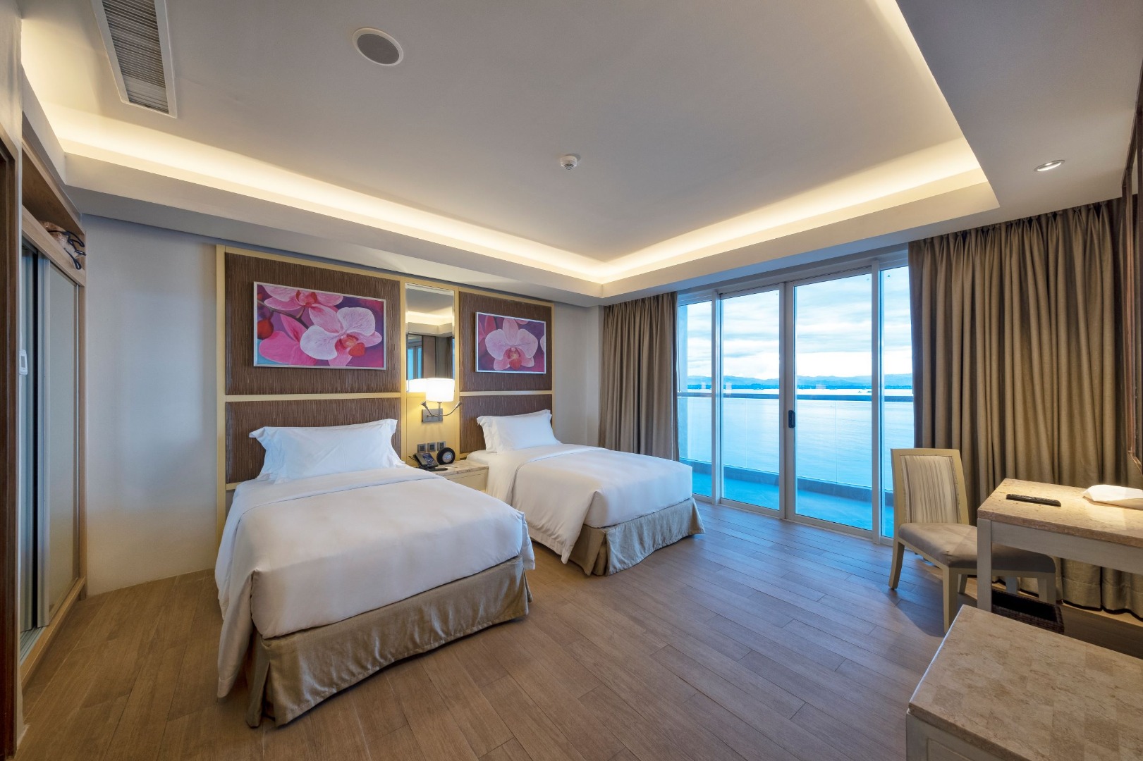 2 BR Executive Suite