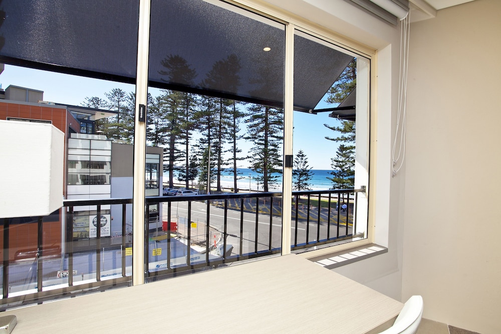 MANLY PARADISE MOTEL AND APARTMENTS 50/66
