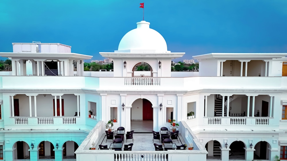 Umaid Farm Resort A Legacy Vintage Stay In Jaipur 8/50