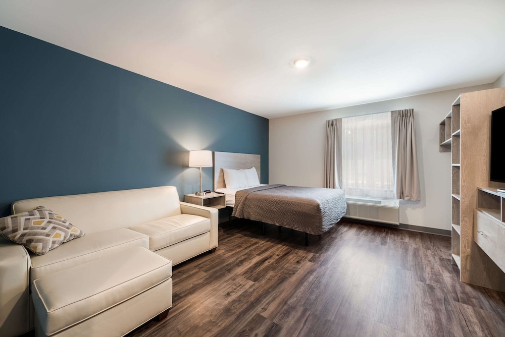 WoodSpring Suites Greensboro - High Point North 13/51
