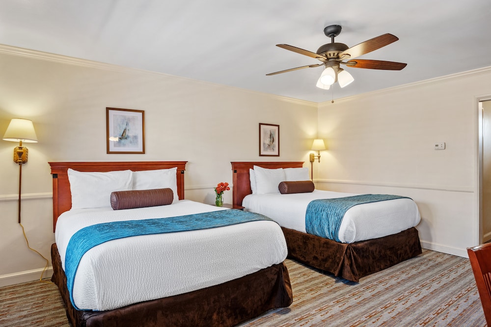 Brisas Del Mar Inn At The Beach 14/46