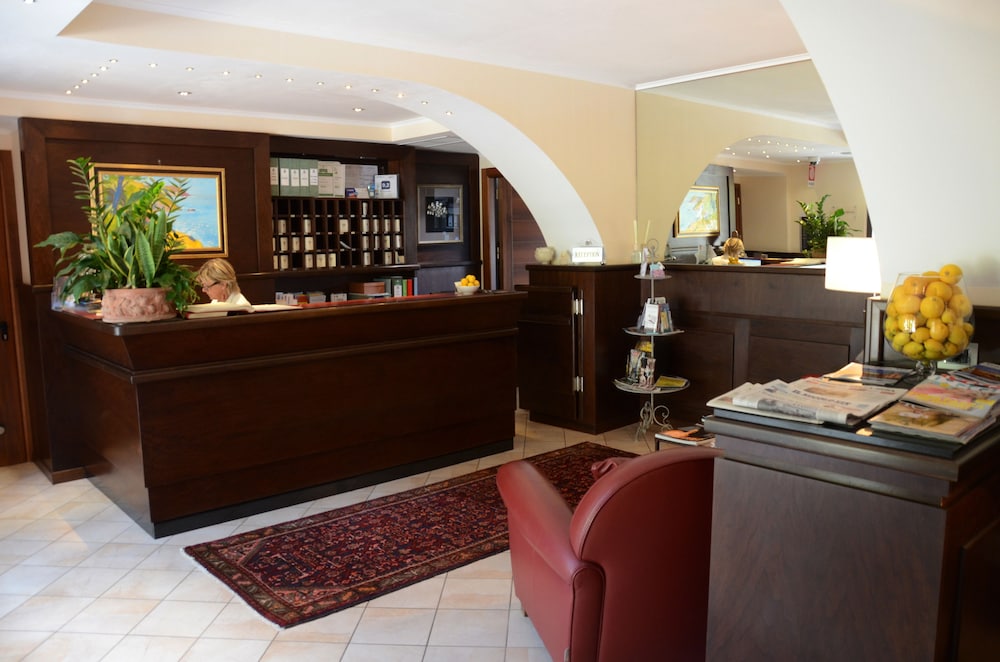 Lobby at Park Hotel Argento, LEVANTO