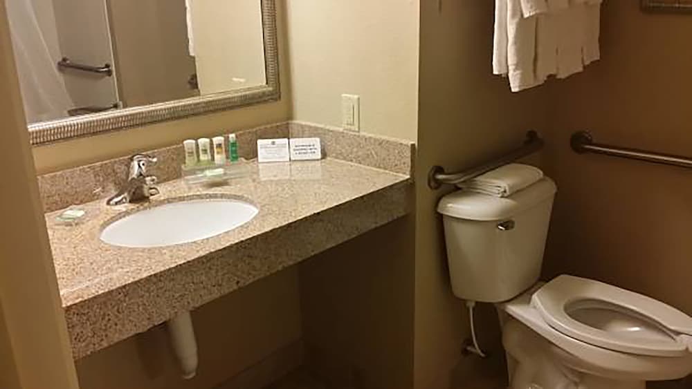 Country Inn Suites By Radisson Princeton Wv 10/34