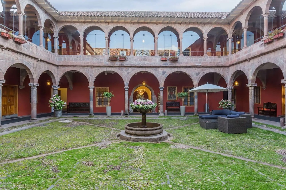 Wyndham Costa Del Sol Cusco 74/79
