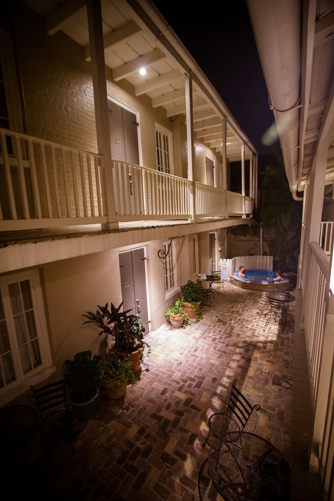 Inn On Ursulines 12/45