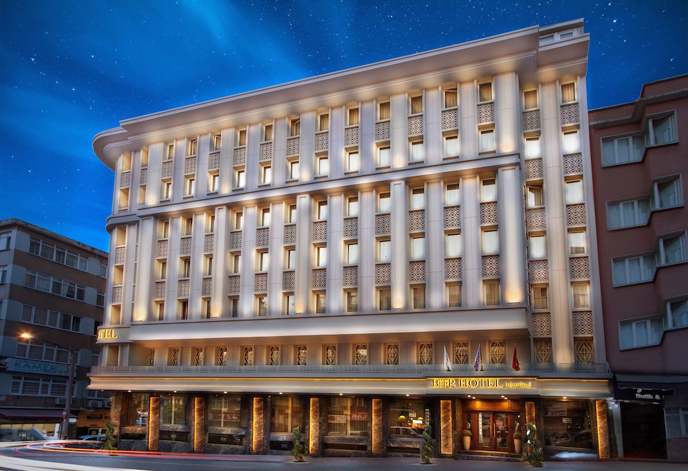 Berr Hotel 2/50