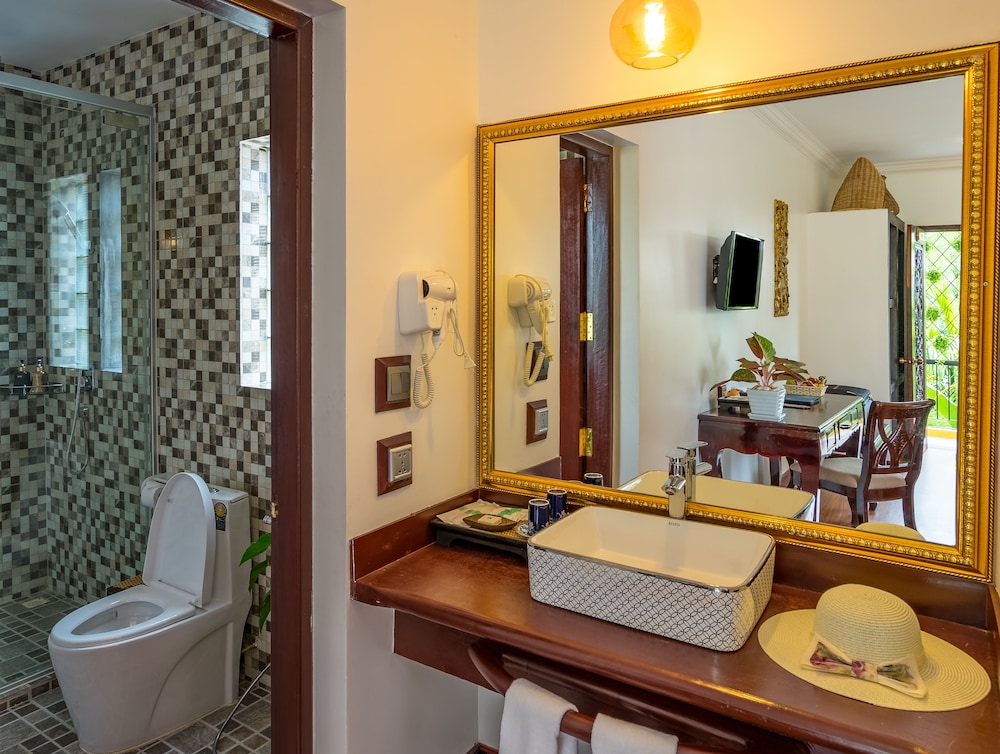 Beyond Yangon Boutique Inn 60/68
