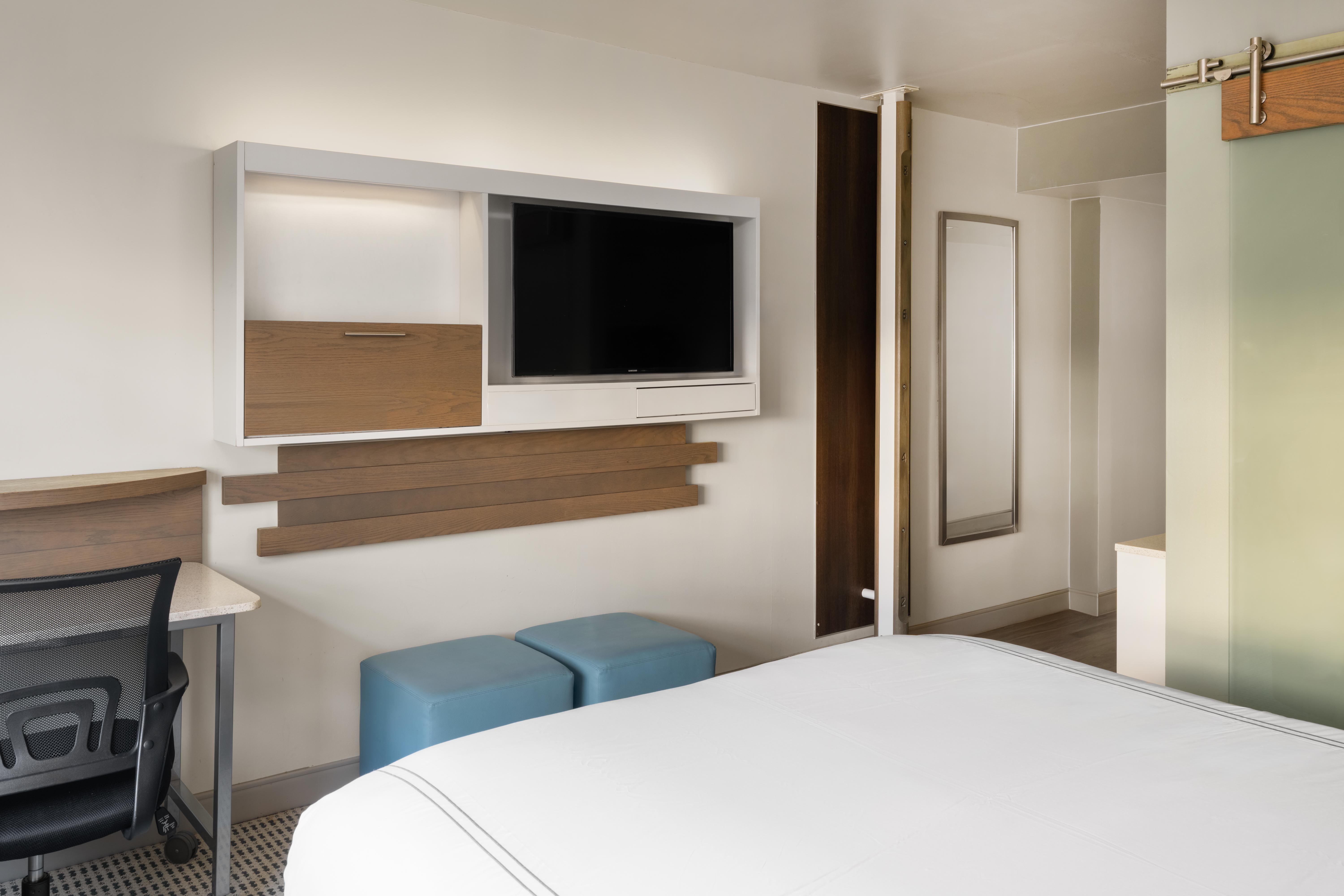 غرفة بسرير كوين لذوي الإعاقة، EVEN Hotel Rockville Washington DC Area 4/6