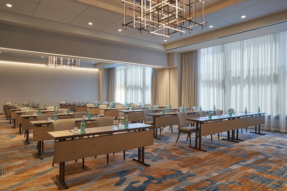 The Westin Indianapolis 41/50