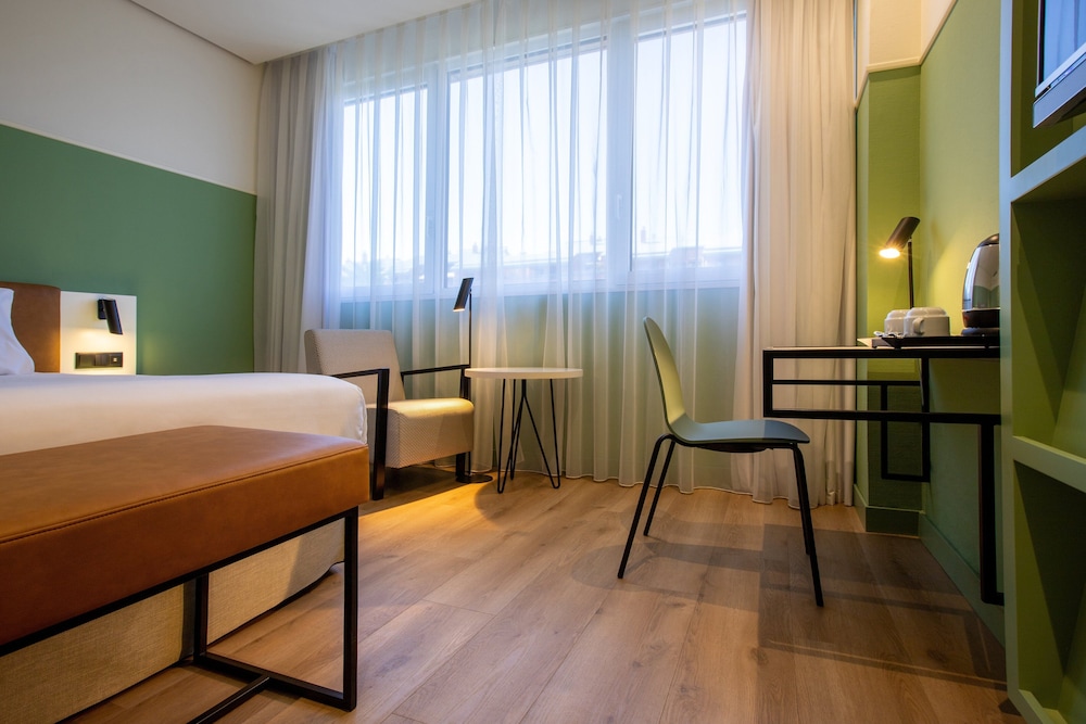 Eurostars Acteon 20/72